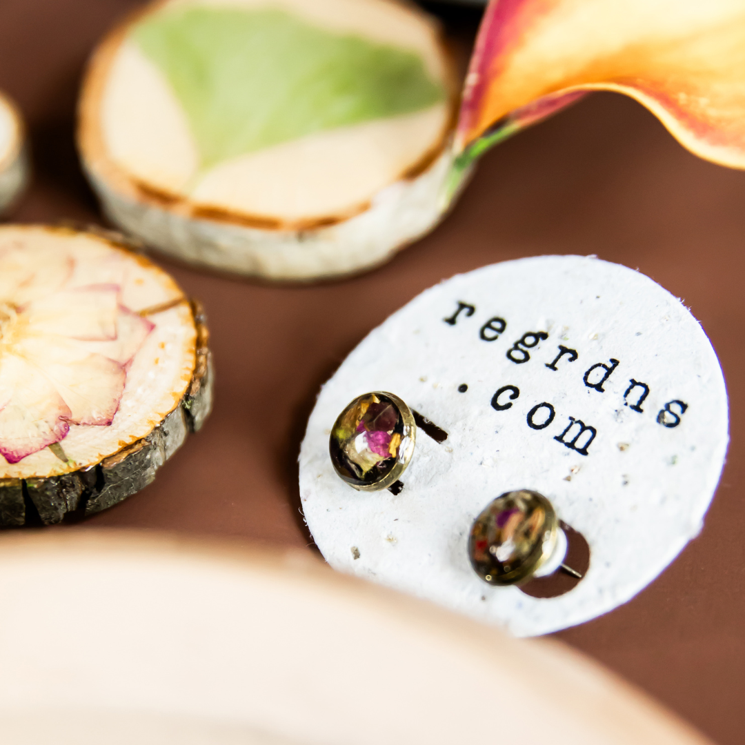 Florfetti Studs